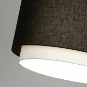 Colgante doble blanco y negro