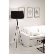 Pie trípode cruzado en hierro